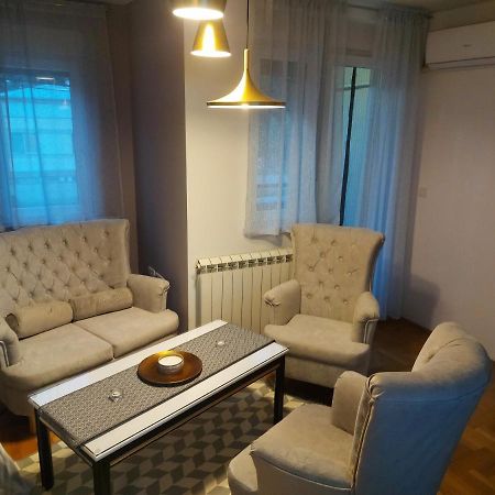 River Lux Sremska Mitrovica Exterior foto