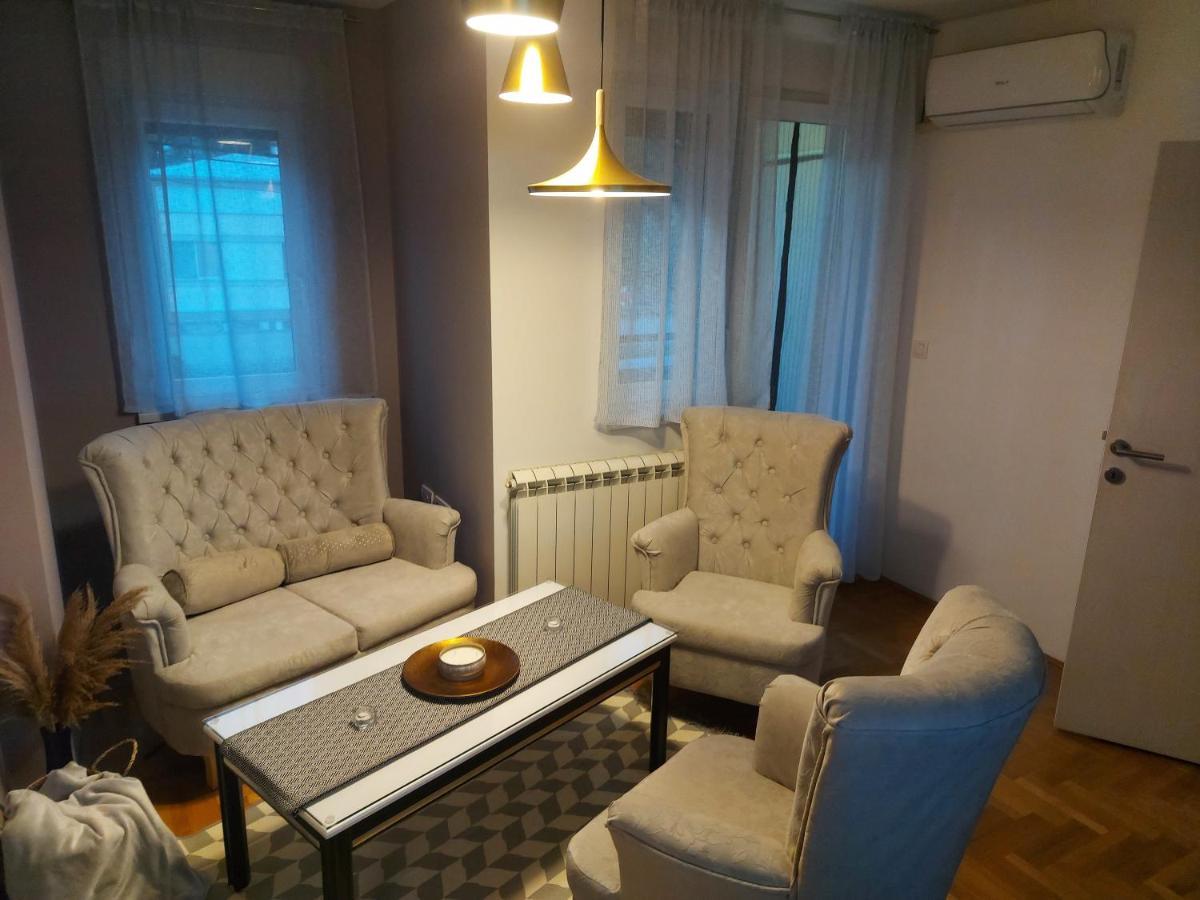 River Lux Sremska Mitrovica Exterior foto
